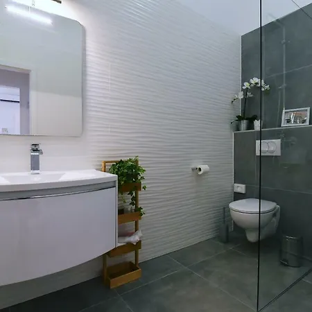 Vitopolis 3 *